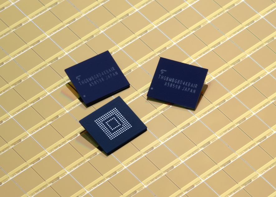 Чип память NAND 8gb. NAND Flash Toshiba. Флэш-память NAND (Toshiba, 1989). NAND Toshiba xh2143.